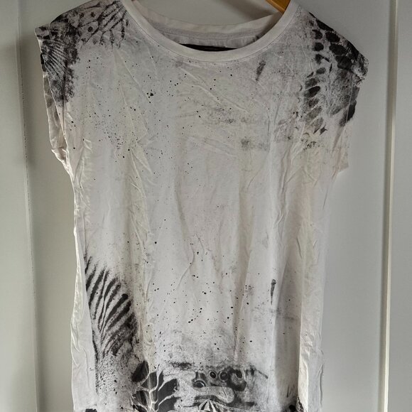 Diesel Abstract Print Top – Short Sleeve – Size XS - Picture 1 of 4